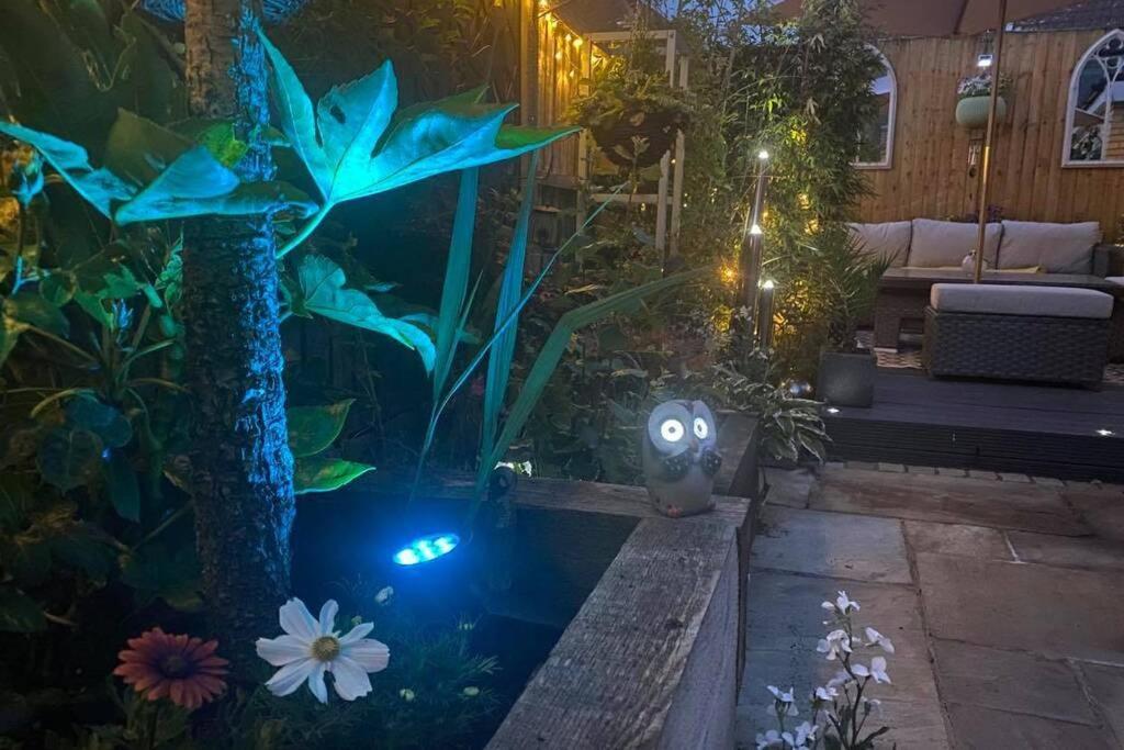Appartement Secret Gem 1 Bed Garden Flat Private Luxury Hot Tub à Bornemouth Extérieur photo