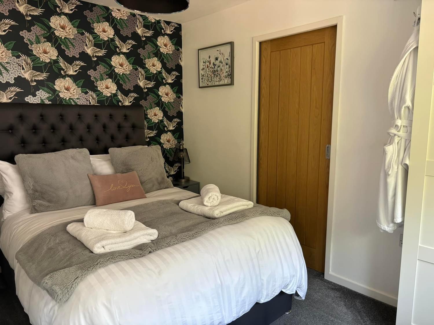 Appartement Secret Gem 1 Bed Garden Flat Private Luxury Hot Tub à Bornemouth Extérieur photo