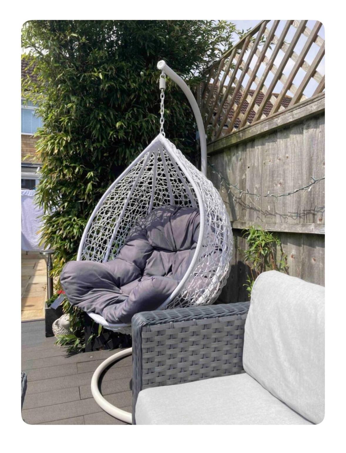 Appartement Secret Gem 1 Bed Garden Flat Private Luxury Hot Tub à Bornemouth Extérieur photo